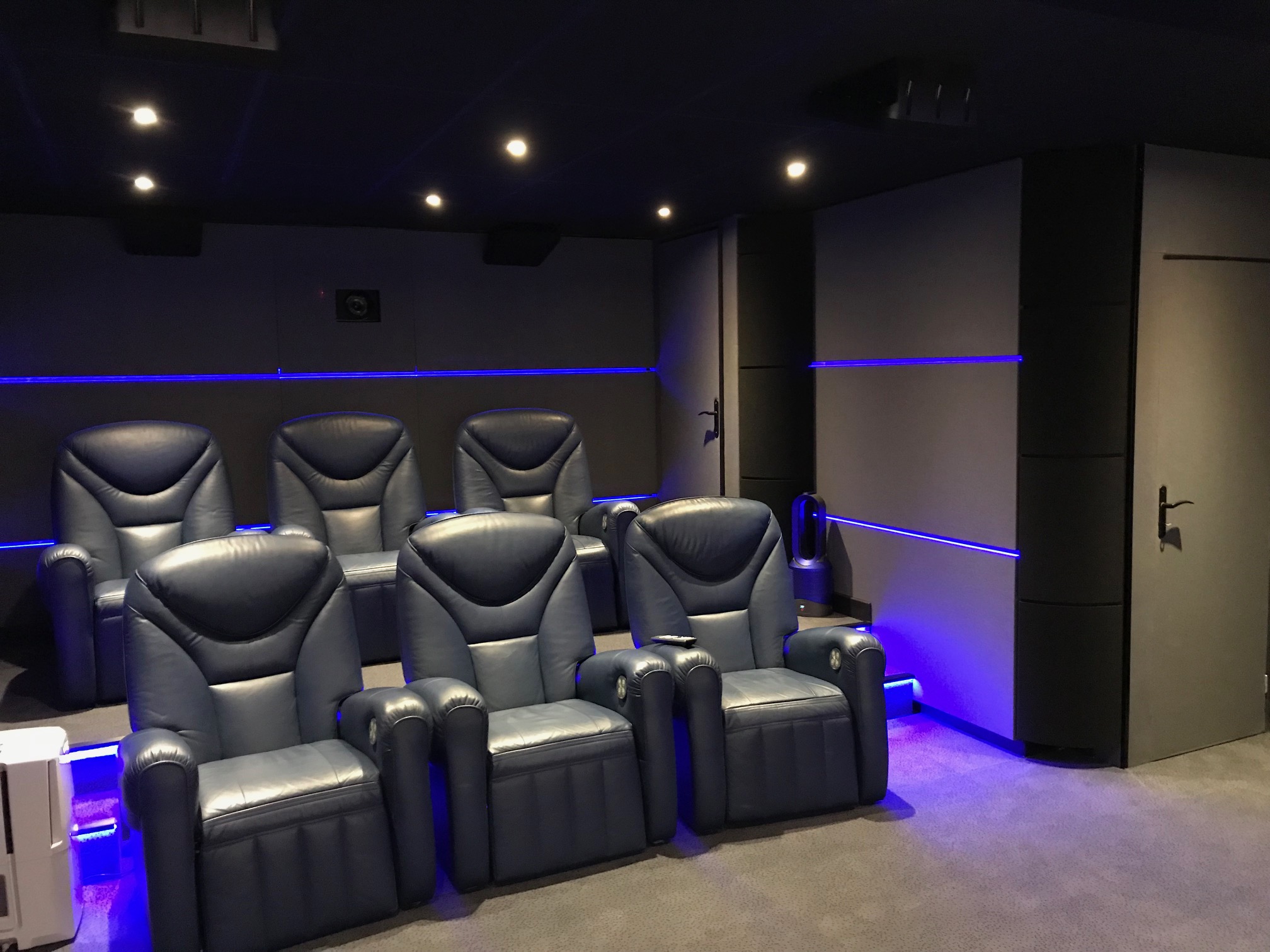 Home cinema